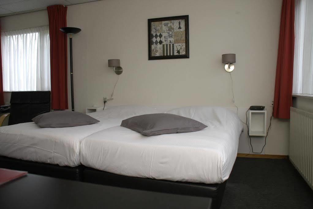 Hotel Triniteit Terneuzen Eksteriør billede